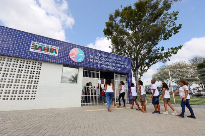 Escolas em tempo integral entregues no estado valorizam a aprendizagem e o protagonismo dos estudantes