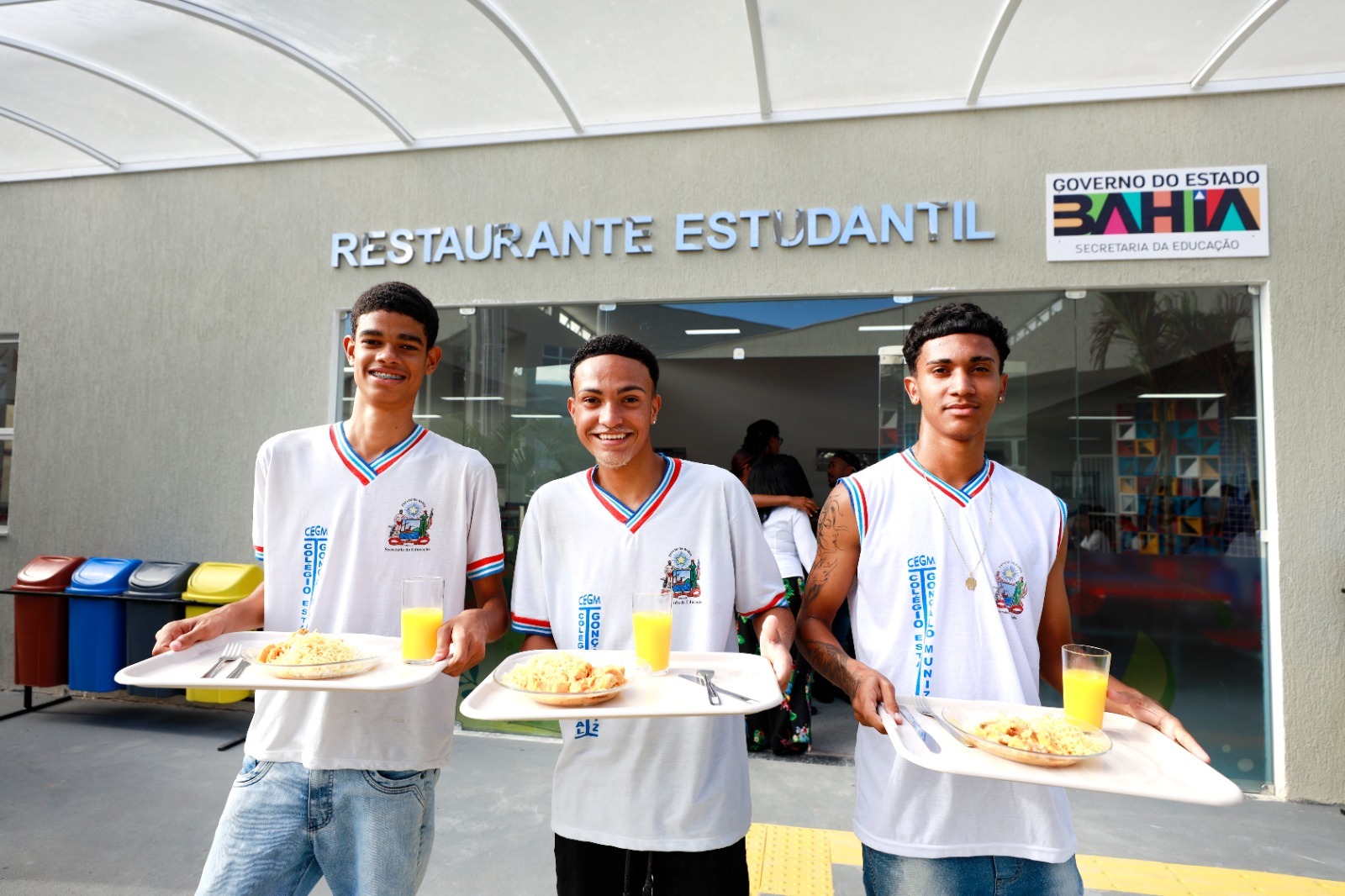 Entrega de mais uma escola de tempo integral em Camaçari, firma o compromisso do Governo do Estado com a acessibilidade