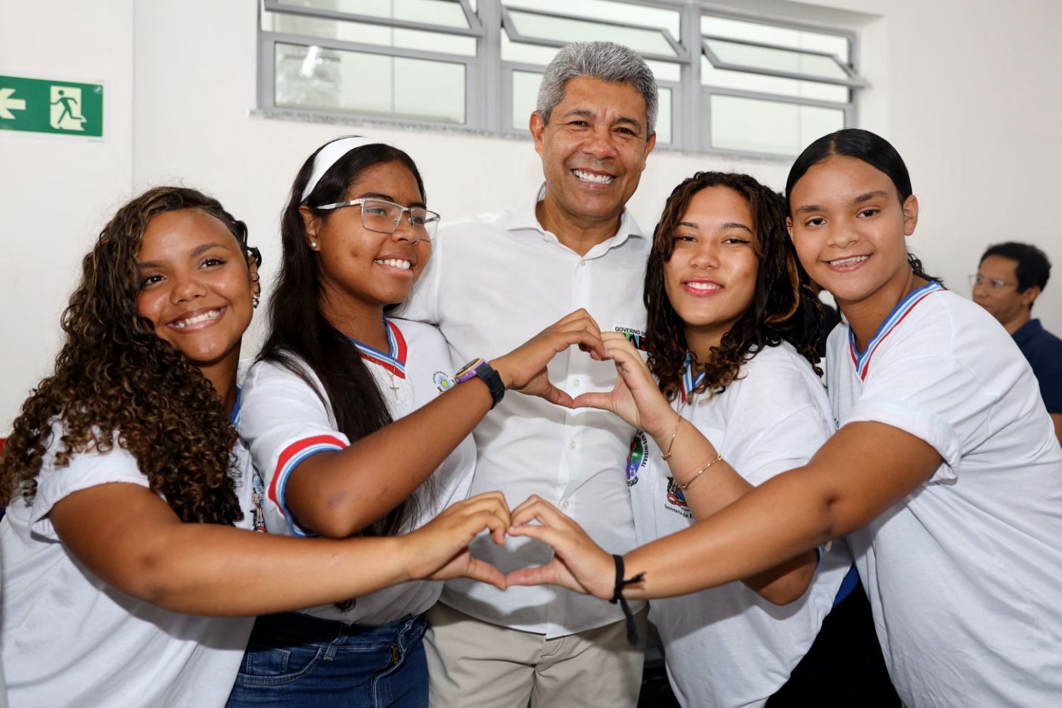 Jerônimo comemora avanços na educação da Bahia