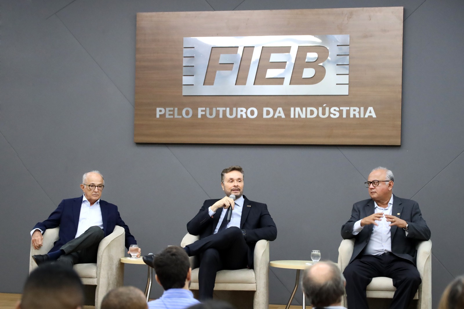 Na Fieb, Governo apresenta para empresários novo programa de regularização fiscal que oferece desconto de até 95%