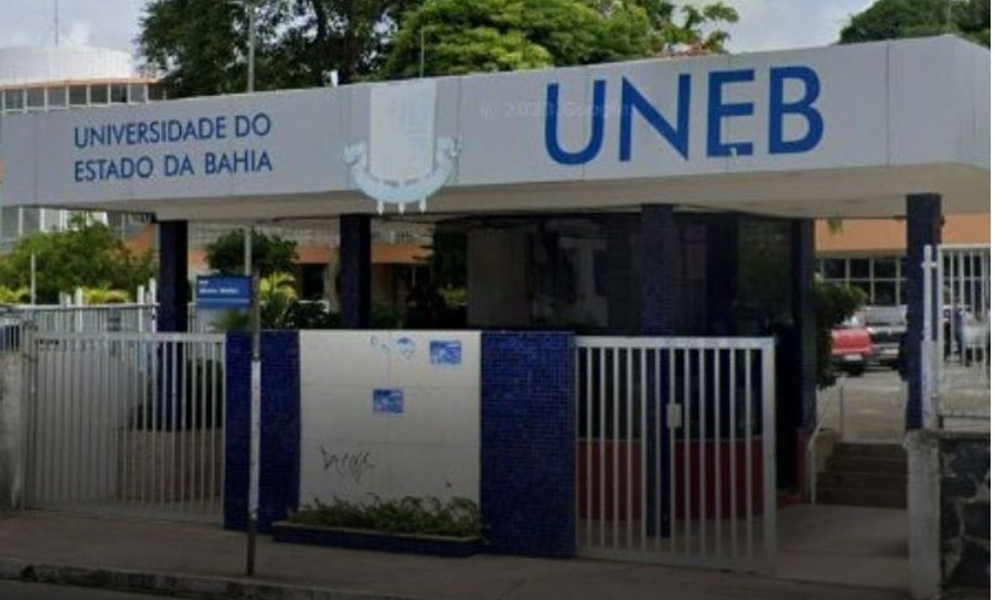 Nesta segunda-feira (19) acontece uma paralisação dos professores das Universidades Estaduais da Bahia (UEBAs).