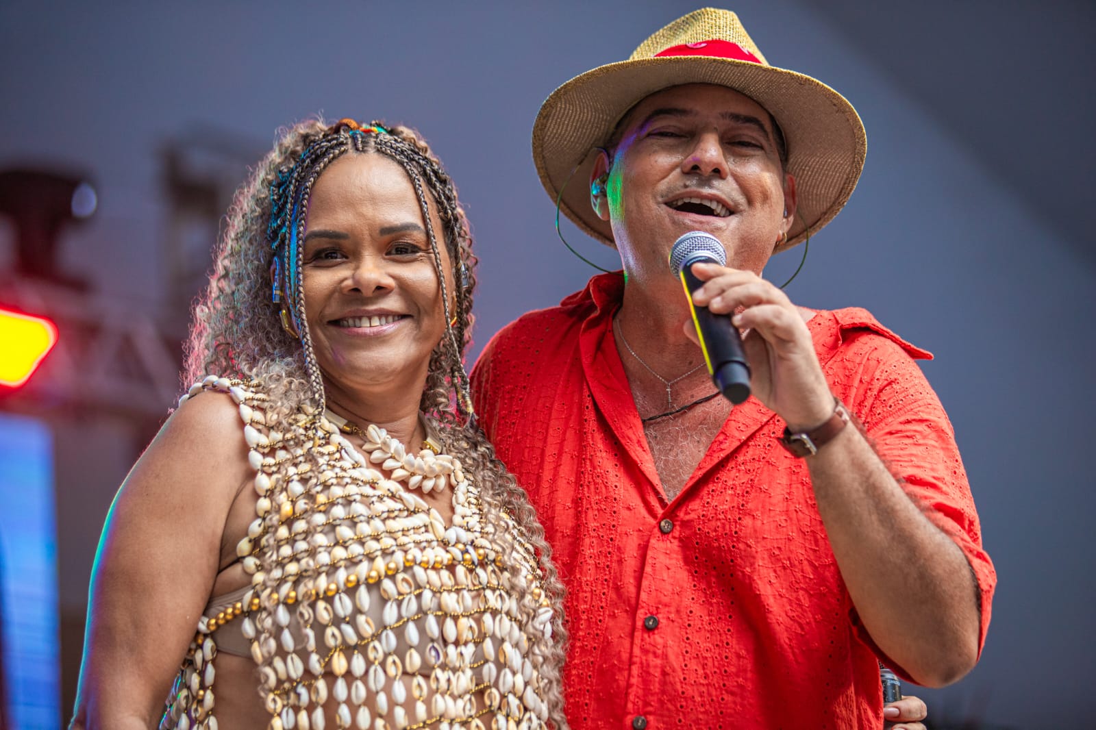 Viva Salvador: Banda Mel relembra sucessos em show de estreia da turnê de 40 anos do grupo