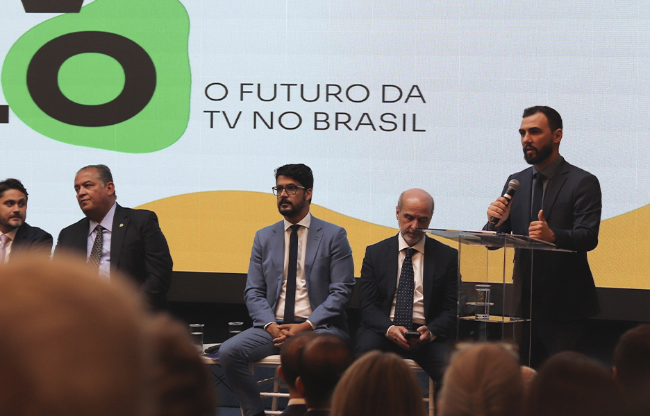 TV 3.0: Para alcançar celulares, MCom estuda adotar mais de uma tecnologia