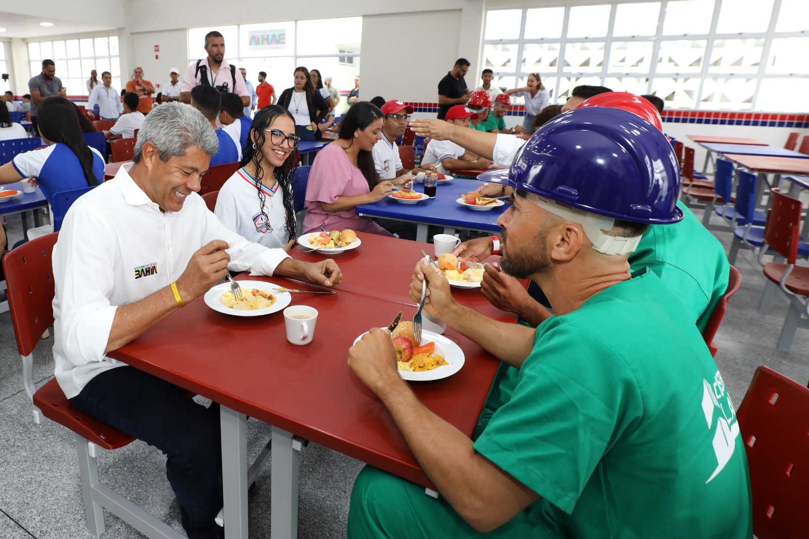 Governo do Estado inaugura obras de educação, saúde e segurança em Fátima