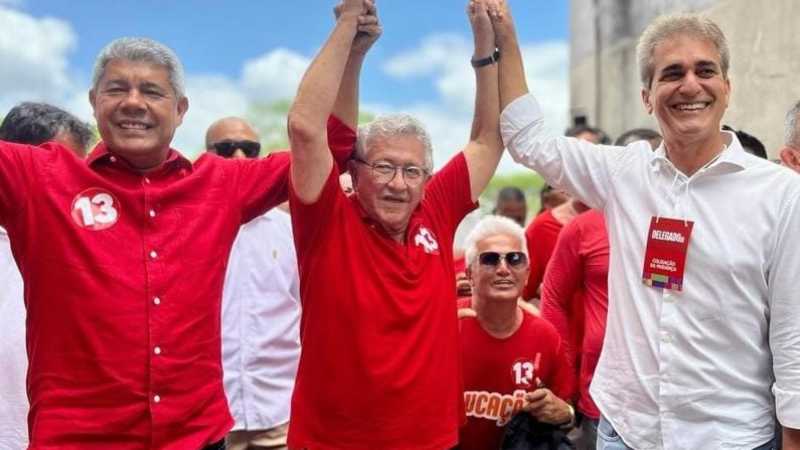 Deputado Robinson Almeida celebra vitória de Caetano em Camaçari e manda ACM Neto chorar no Pé do Caboclo